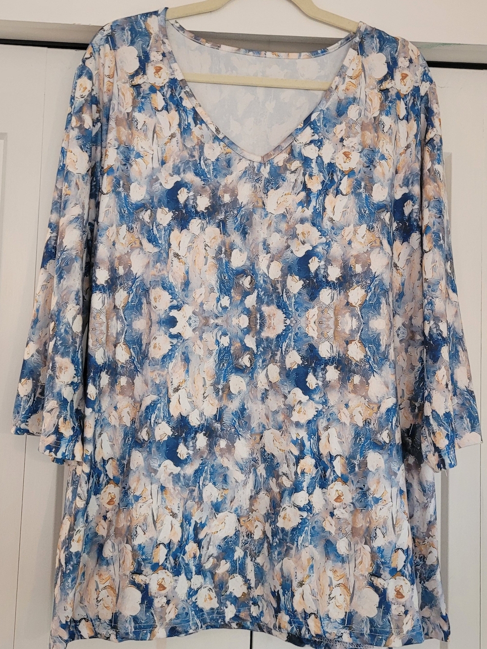 SHEIN Blue and Cream Floral V-Neck Blouse